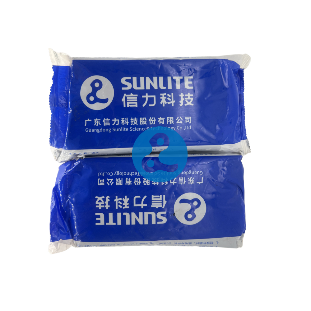 Flame retardant putty